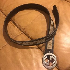 Brown Gucci Belt